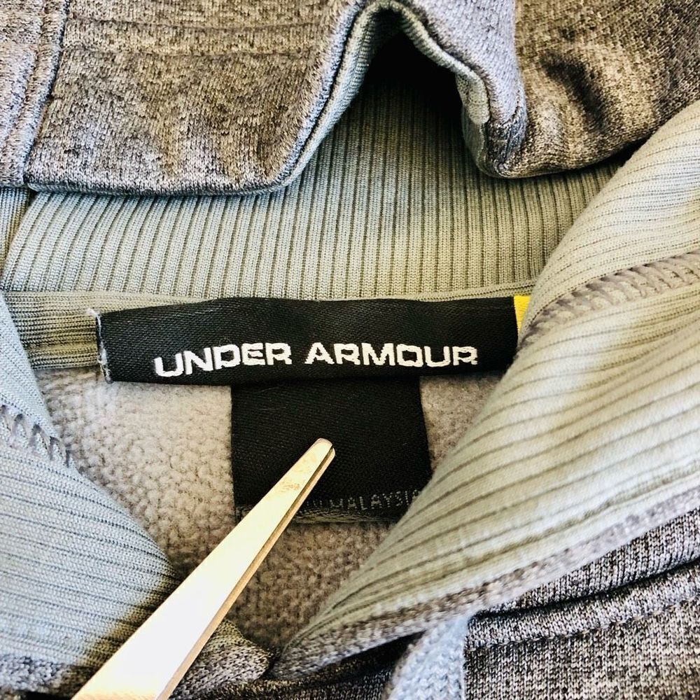 Underarmour Men’s Fleeced Loose Pullover Hoodie - Picture 7 of 12